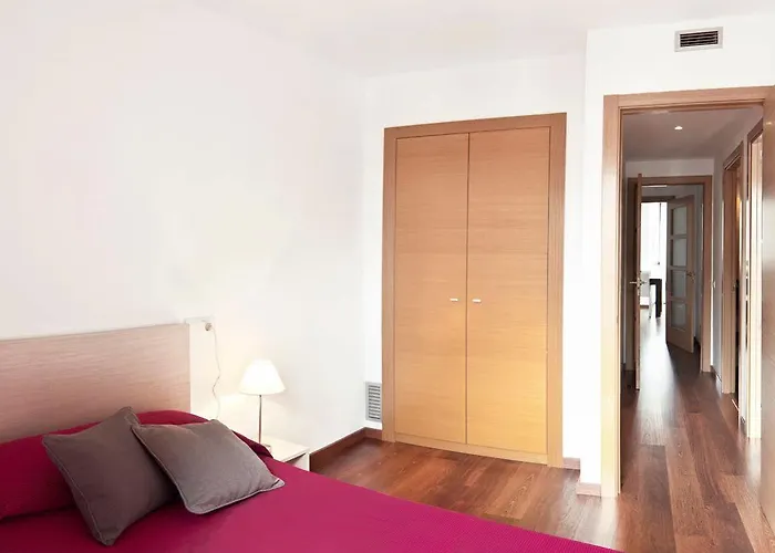 Sleep Urgell By * برشلونة