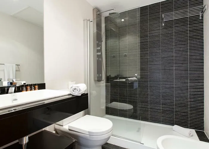 Sleep Urgell By برشلونة